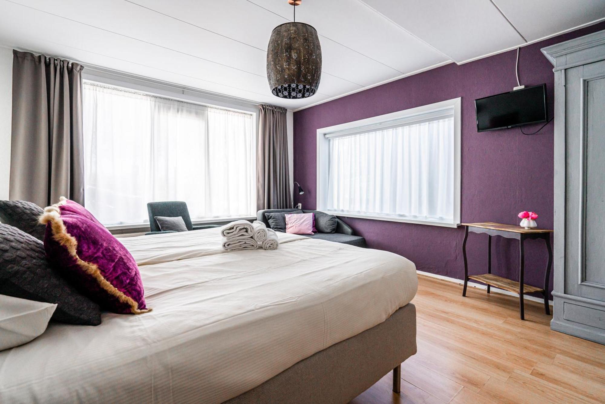 Hotel Bruist
